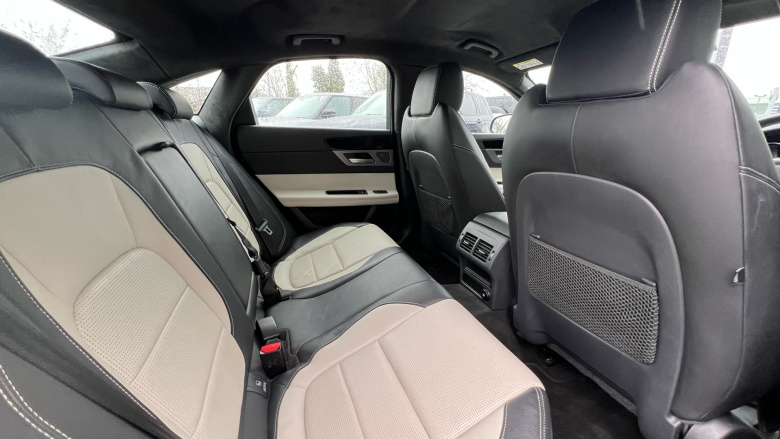 Jaguar XF 2.0d [180] R-Sport 4dr Auto Diesel Saloon